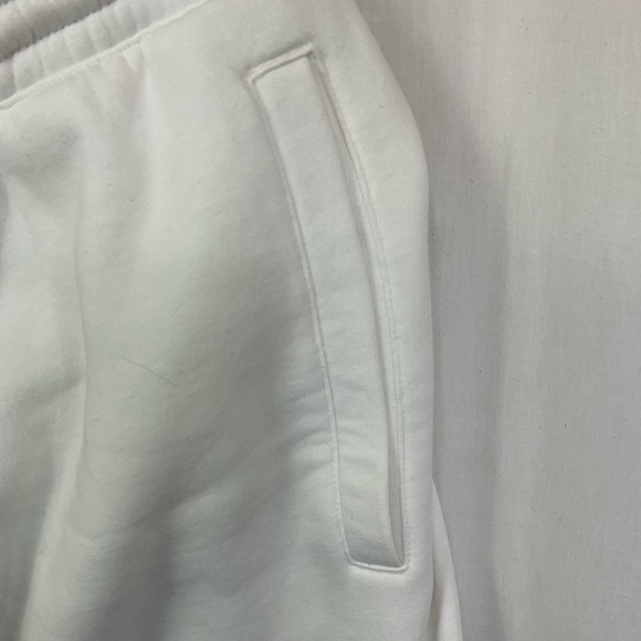 NEW Reebok White Classic Joggers Sweatpants Size L - Picture 4 of 14